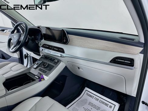 Used 2022 Hyundai Palisade SEL w/ 8P Bench Seat Package FWD image 36