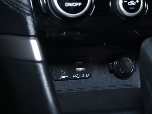 Used 2023 Subaru Forester Premium AWD/4WD image 30