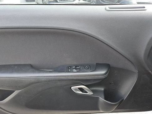 Used 2019 Dodge Challenger SXT RWD image 23