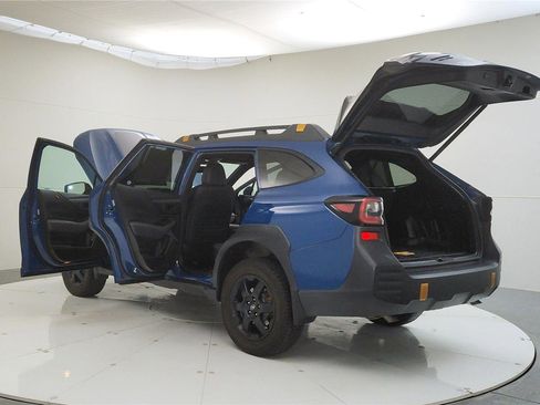 Used 2023 Subaru Outback Wilderness image 12