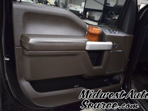 Used 2022 Ford F250 King Ranch w/ Chrome Package AWD/4WD image 12