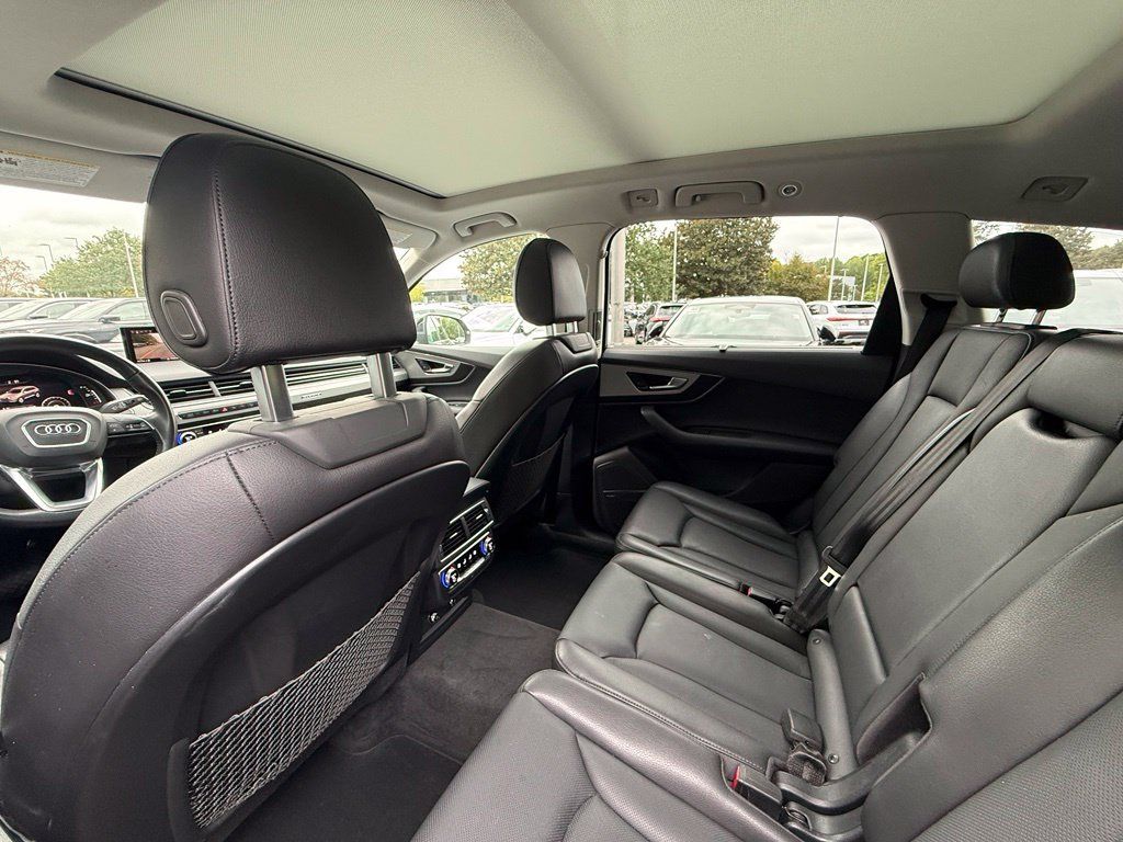 Used 2019 Audi Q7 2.0T Premium Plus AWD/4WD image 13