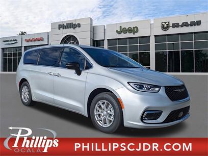 New 2026 Chrysler Pacifica Limited