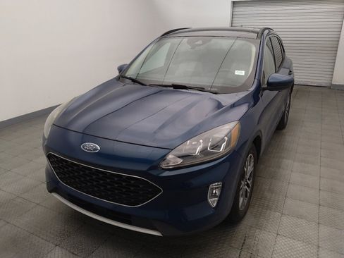Used 2020 Ford Escape SEL FWD image 15