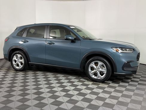 Used 2024 Honda HR-V LX image 6