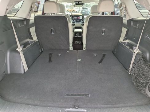 Used 2023 Kia Sorento SX Prestige image 29