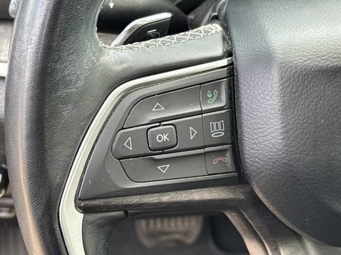 Used 2021 Jeep Grand Cherokee L Limited AWD/4WD image 43