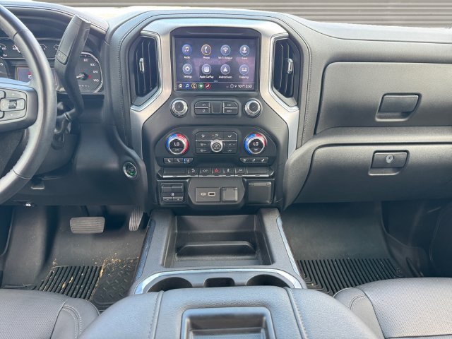 Used 2022 GMC Sierra 1500 SLT w/ SLT Premium Package AWD/4WD image 12