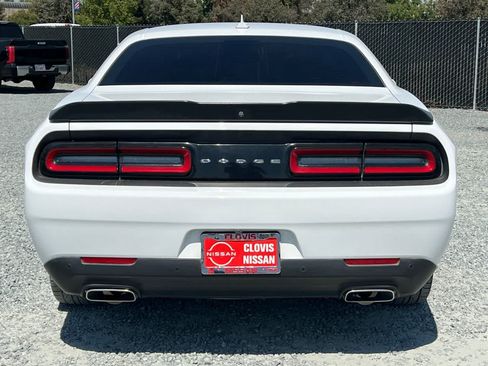 Used 2019 Dodge Challenger GT w/ Blacktop Package RWD image 8