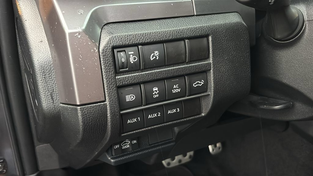 Used 2025 Toyota Tacoma TRD Sport w/ TRD Sport Premium Package AWD/4WD image 13