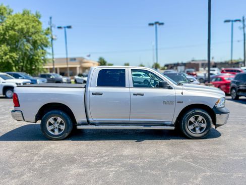 Used 2018 RAM 1500 Tradesman w/ Popular Equipment Group AWD/4WD image 8