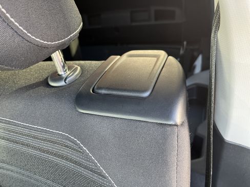 Used 2023 Volkswagen Tiguan S image 20