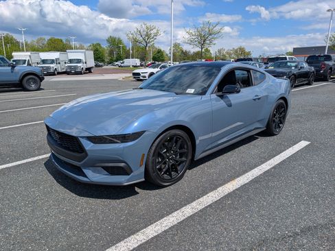 New 2026 Ford Mustang Coupe image 4