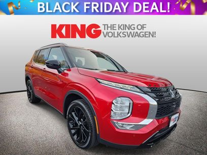 Used 2023 Mitsubishi Outlander SE Black Edition