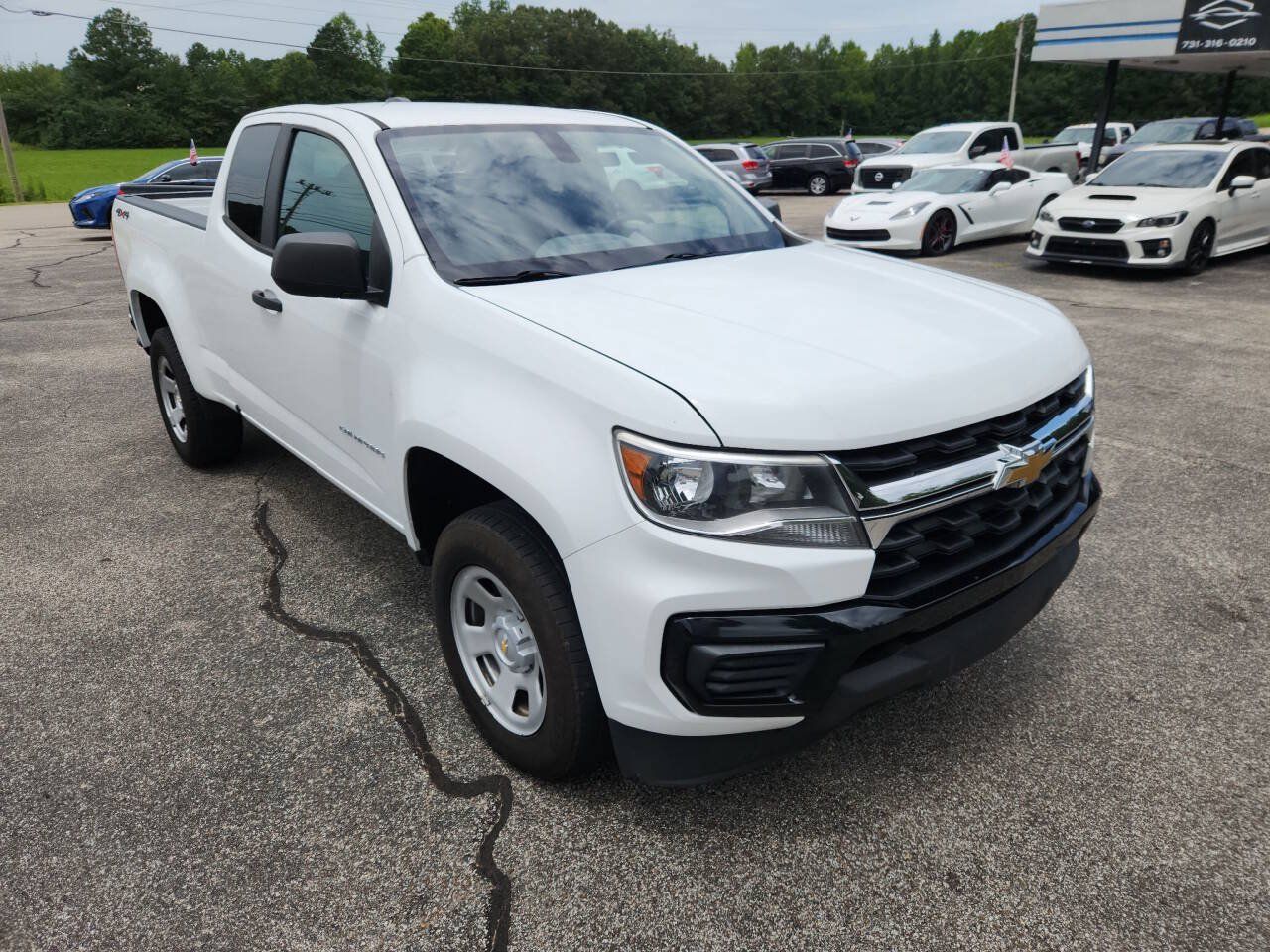 Used 2021 Chevrolet Colorado W/T w/ WT Convenience Package AWD/4WD image 2