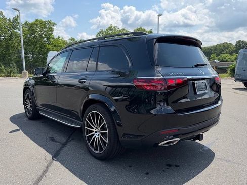 Used 2026 Mercedes-Benz GLS 580 4MATIC image 5