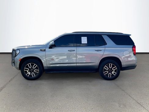 Used 2023 GMC Yukon AT4 AWD/4WD image 4