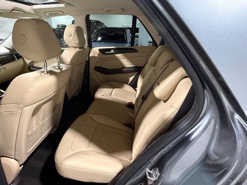 Used 2018 Mercedes-Benz GLE 350 4MATIC w/ Premium 1 Package image 55