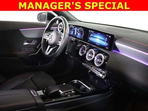 Used 2022 Mercedes-Benz CLA 250 4MATIC image 49