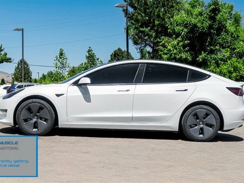 Used 2022 Tesla Model 3 Long Range AWD/4WD image 3