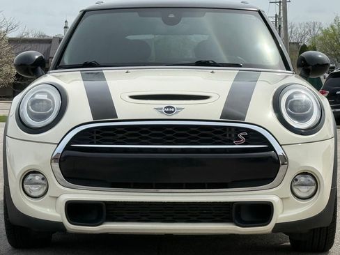 Used 2019 MINI Cooper S FWD image 9