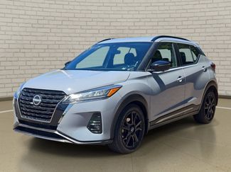 Used 2022 Nissan Kicks SR FWD video 1