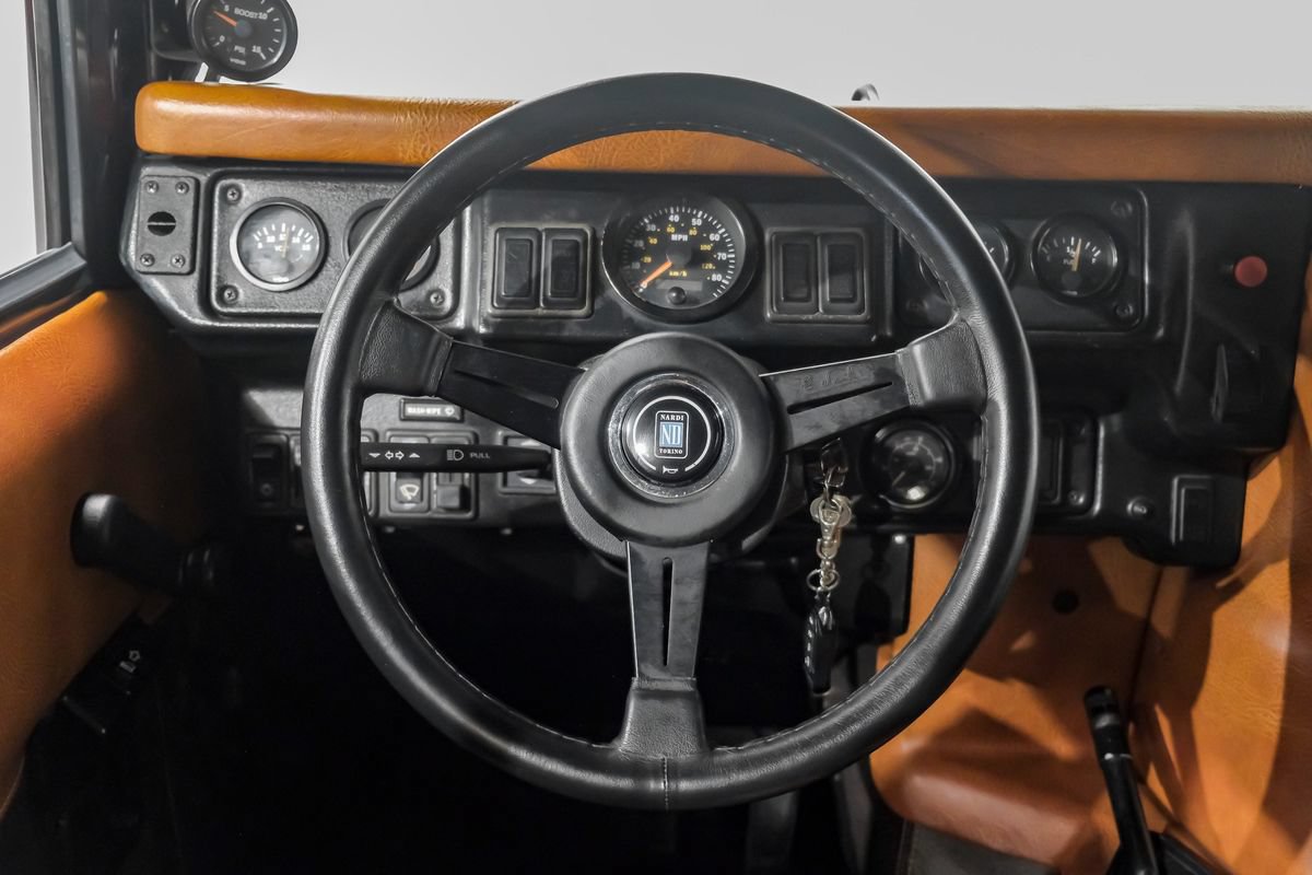 Used 1994 HUMMER H1 4-Door Open Top AWD/4WD image 15