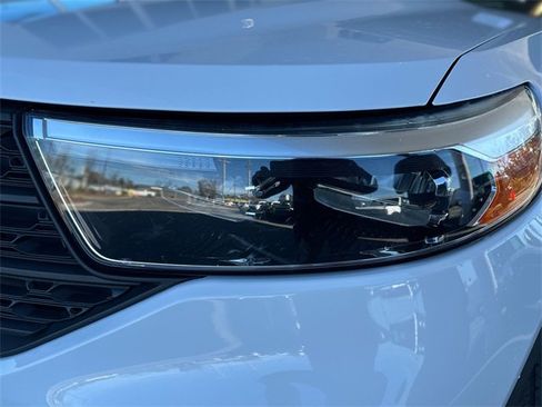Certified 2021 Ford Explorer 2WD w/ Class III Trailer Tow Package image 9