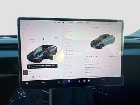 Used 2025 Tesla Model 3 Long Range image 38