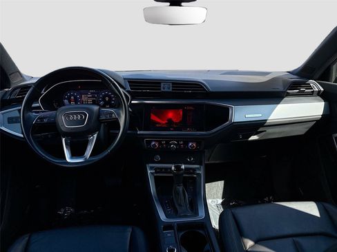 Used 2020 Audi Q3 2.0T Premium Plus w/ Premium Plus Package AWD/4WD image 23