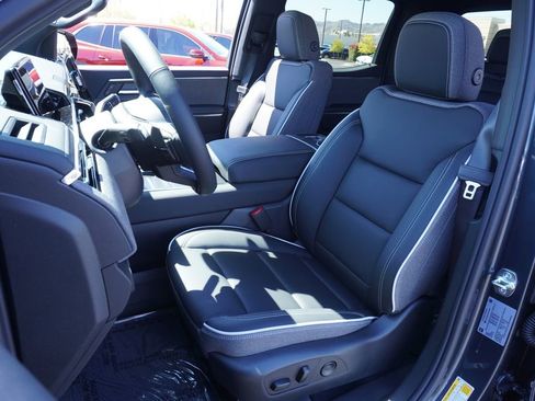 New 2026 GMC Sierra EV Elevation image 13