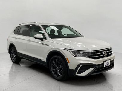 Used 2023 Volkswagen Tiguan SE