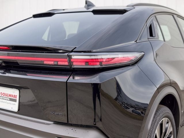 New 2026 Toyota C-HR AWD/4WD image 11