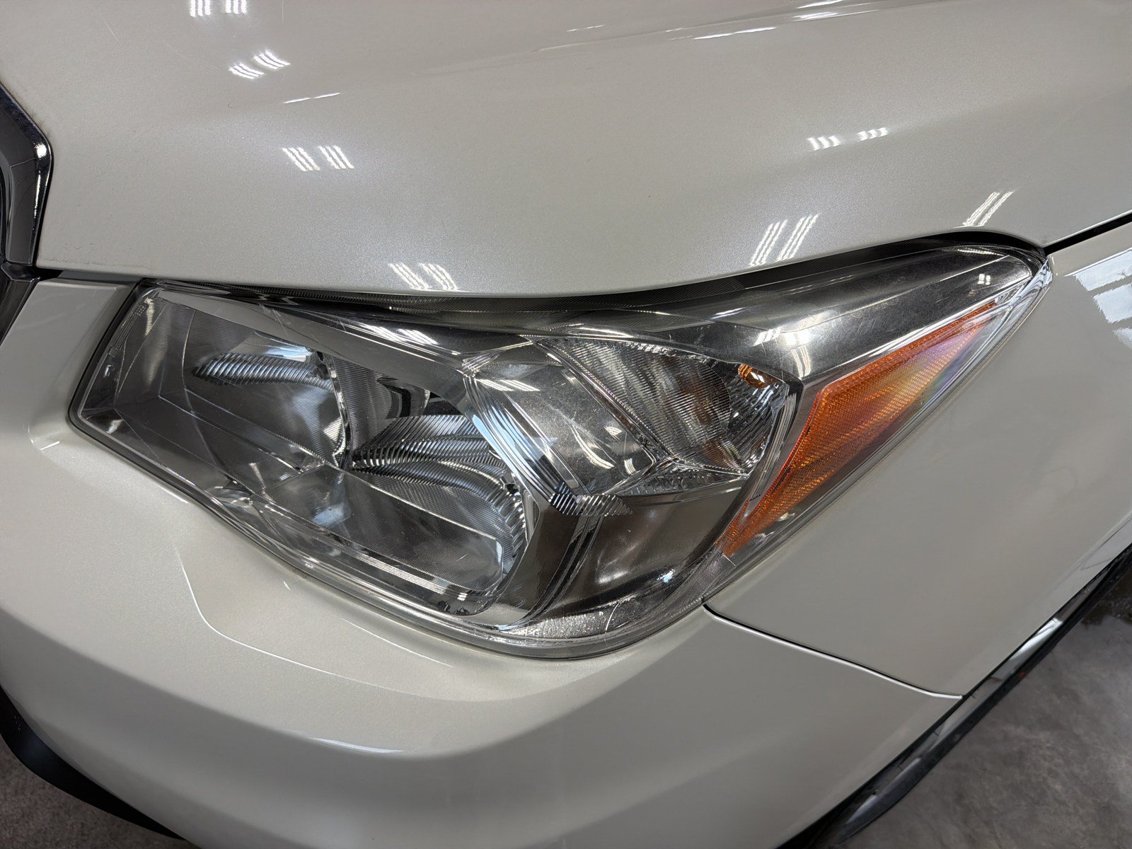 Used 2016 Subaru Forester 2.5i Premium w/ Popular Package #2 AWD/4WD image 10