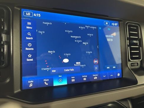 Used 2022 Ford Bronco Wildtrak image 12