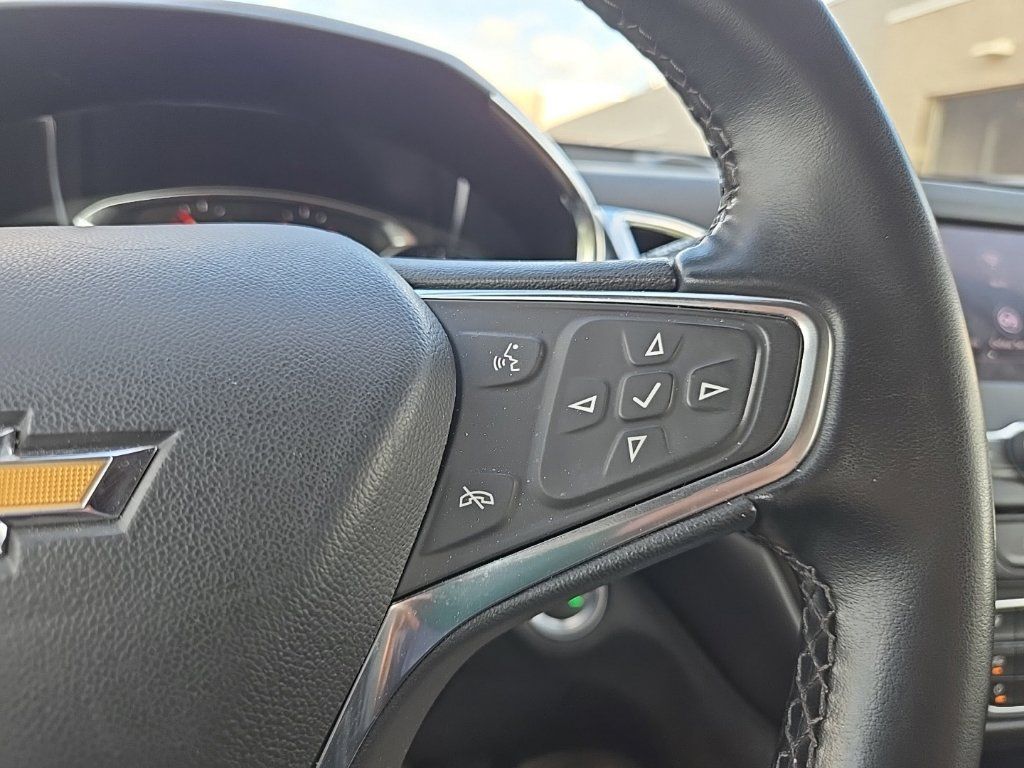 Used 2024 Chevrolet Equinox LT AWD/4WD image 18