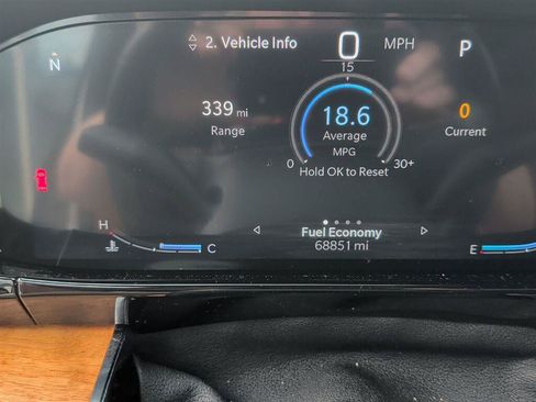 Used 2022 Jeep Grand Wagoneer Series III AWD/4WD image 9