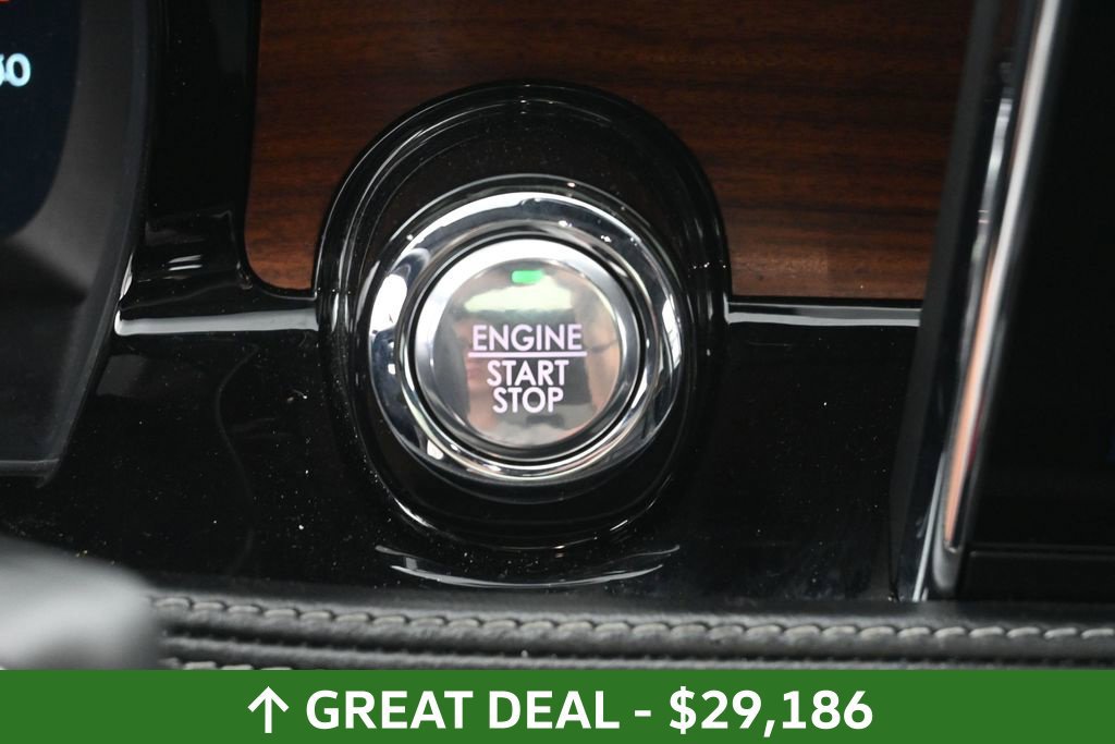Used 2022 Lincoln Corsair Reserve w/ Equipment Group 201A AWD/4WD image 24