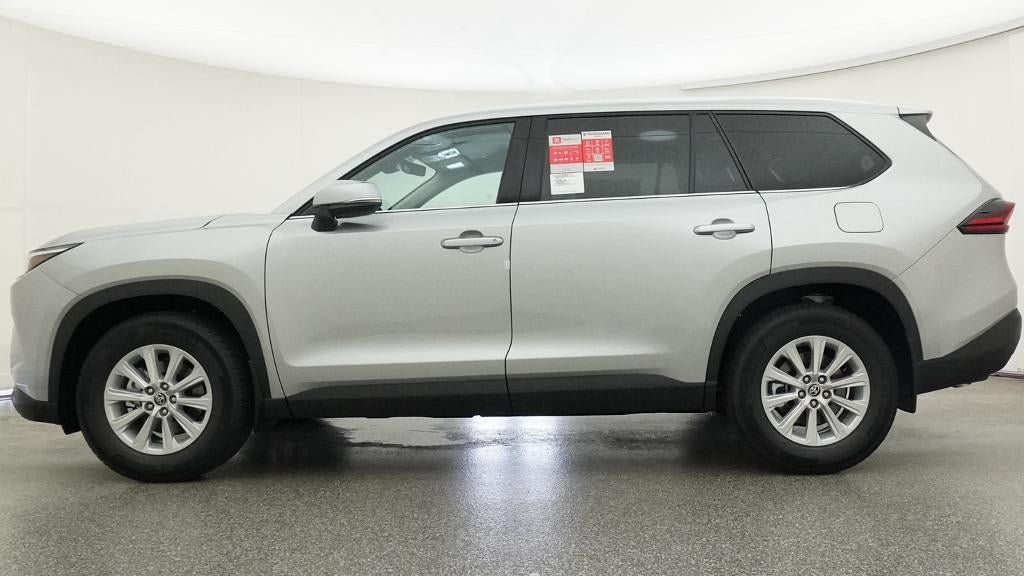 New 2026 Toyota Grand Highlander FWD image 19