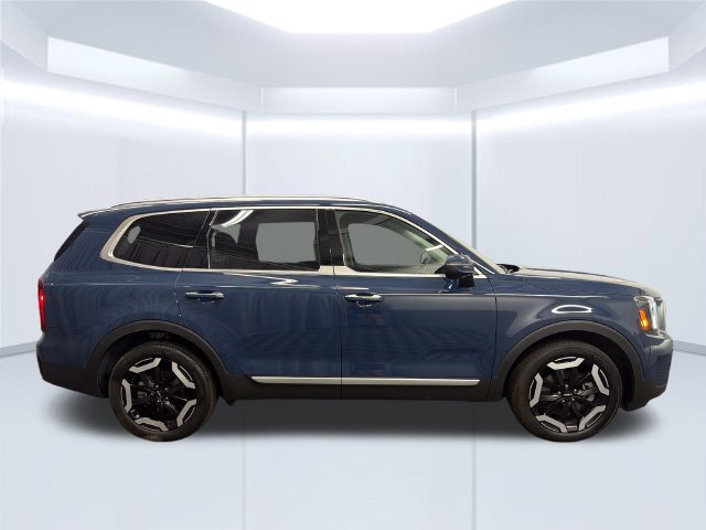 Certified 2023 Kia Telluride S FWD image 7
