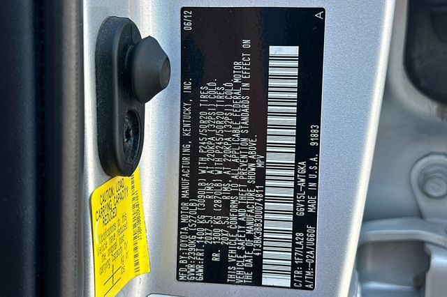 Used 2013 Toyota Venza XLE w/ XLE Premium Pkg AWD/4WD image 32