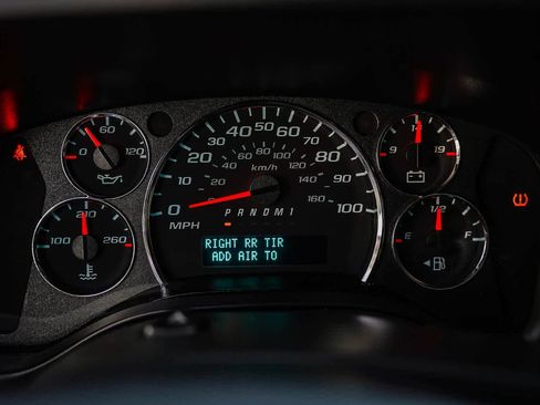 Used 2022 GMC Savana 2500 w/ Driver Convenience Package image 22