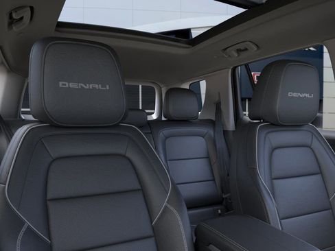 New 2026 GMC Terrain Denali w/ LPO, Floor Liner Package image 24