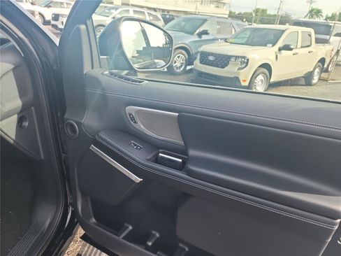 New 2025 Ford Expedition Max Platinum w/ Driver's Package image 28