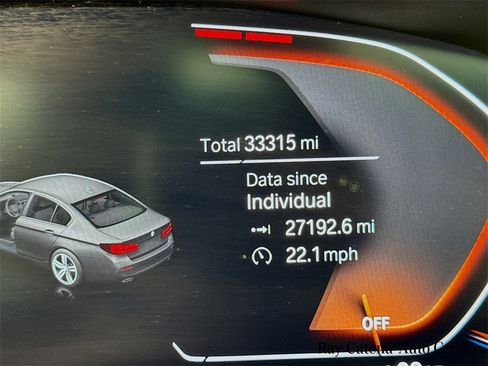 Certified 2022 BMW 530i xDrive w/ Premium Package image 12