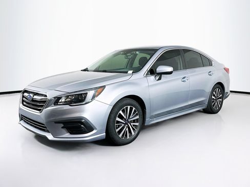 Used 2019 Subaru Legacy 2.5i Premium AWD/4WD image 3