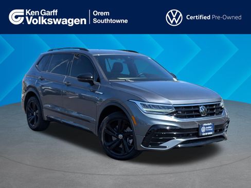Certified 2024 Volkswagen Tiguan SE R-Line AWD/4WD image 1