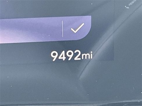 Certified 2024 Buick Encore GX Avenir image 12