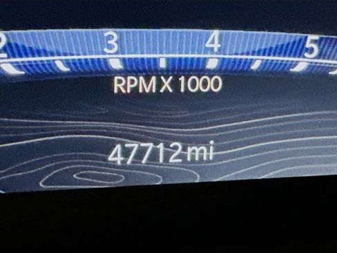 Used 2023 Jeep Grand Cherokee L Laredo image 19