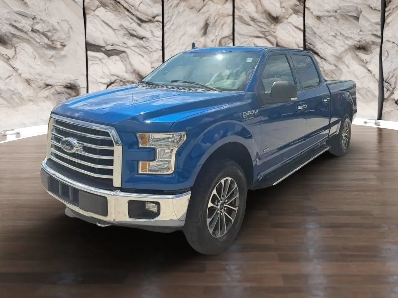 Used 2017 Ford F150 XLT w/ Equipment Group 302A Luxury AWD/4WD image 3
